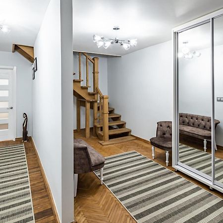 Romari Apartment Вірменська Lvov Exteriér fotografie