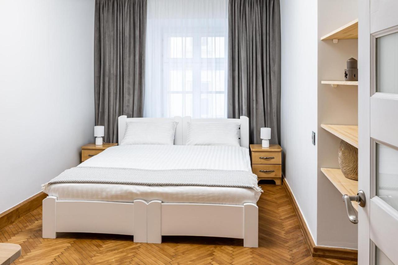 Romari Apartment Вірменська Lvov Exteriér fotografie