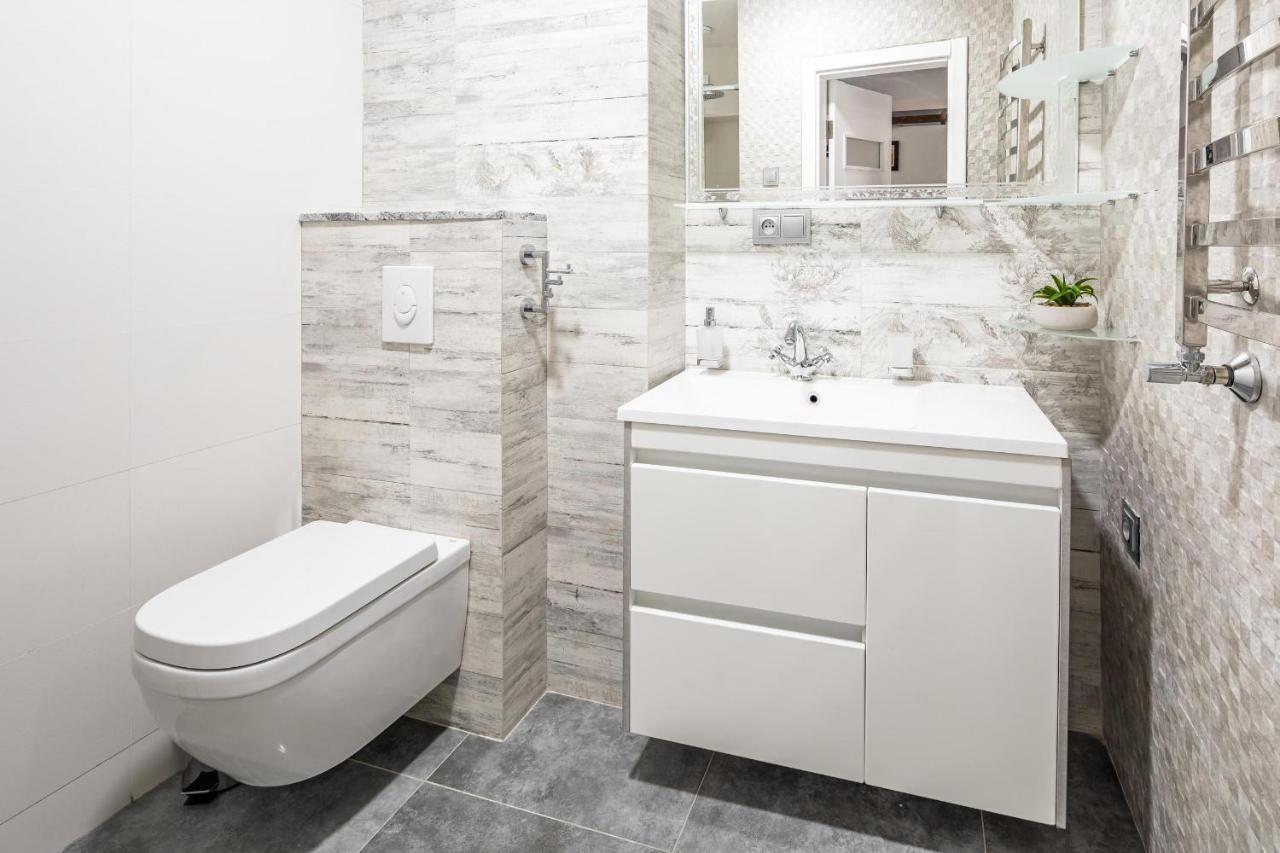 Romari Apartment Вірменська Lvov Exteriér fotografie