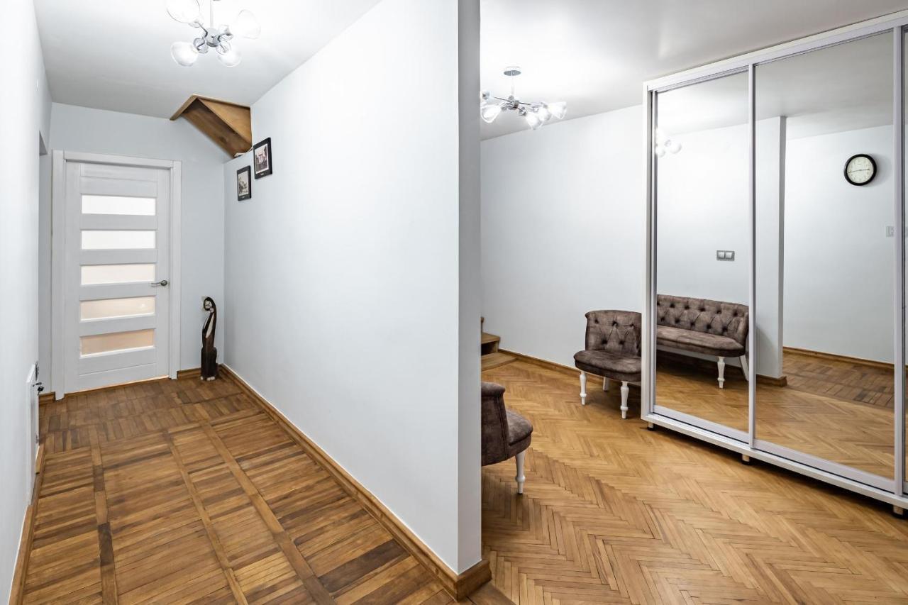 Romari Apartment Вірменська Lvov Exteriér fotografie