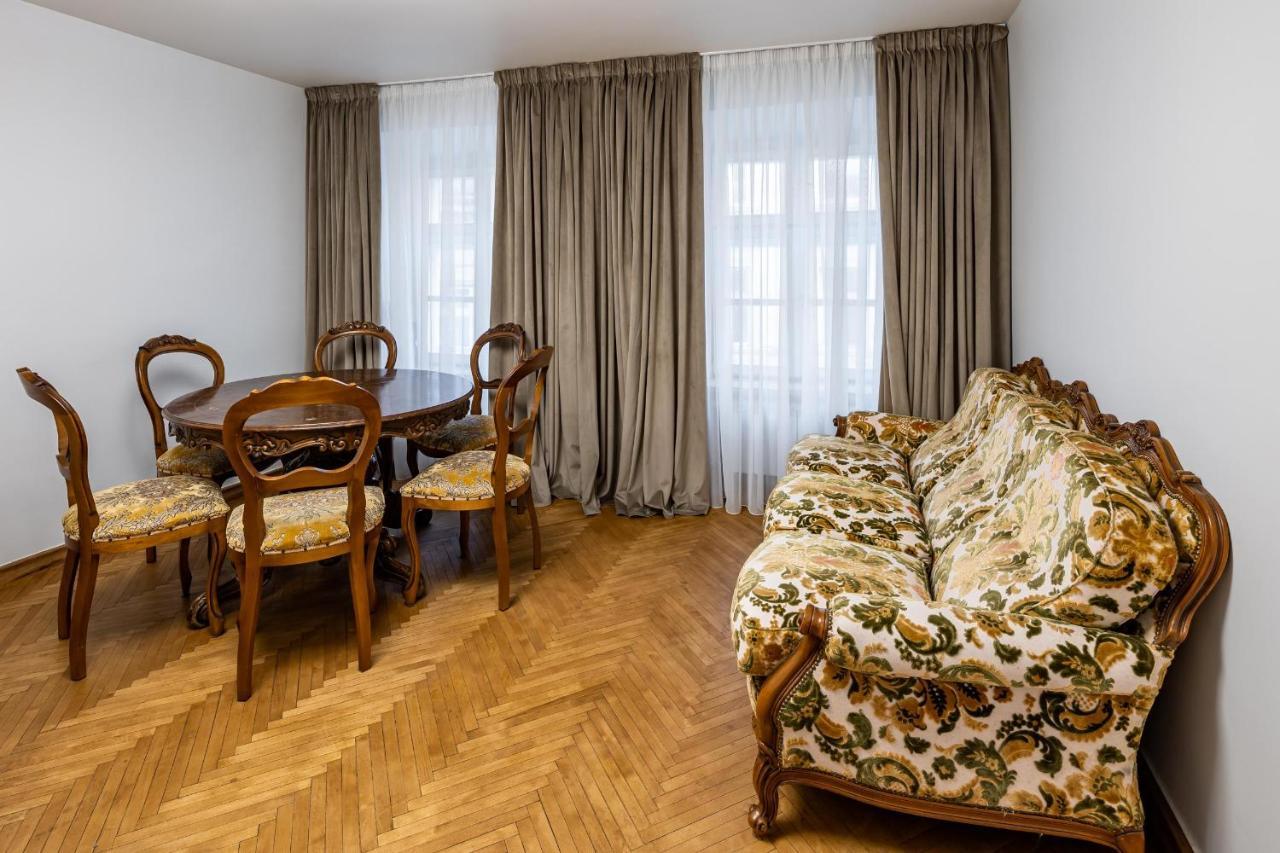 Romari Apartment Вірменська Lvov Exteriér fotografie