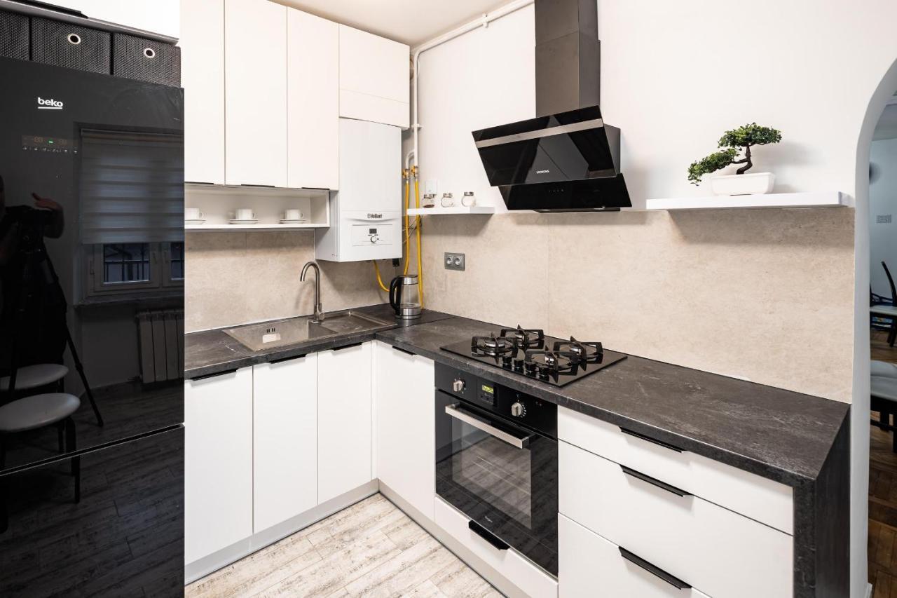 Romari Apartment Вірменська Lvov Exteriér fotografie