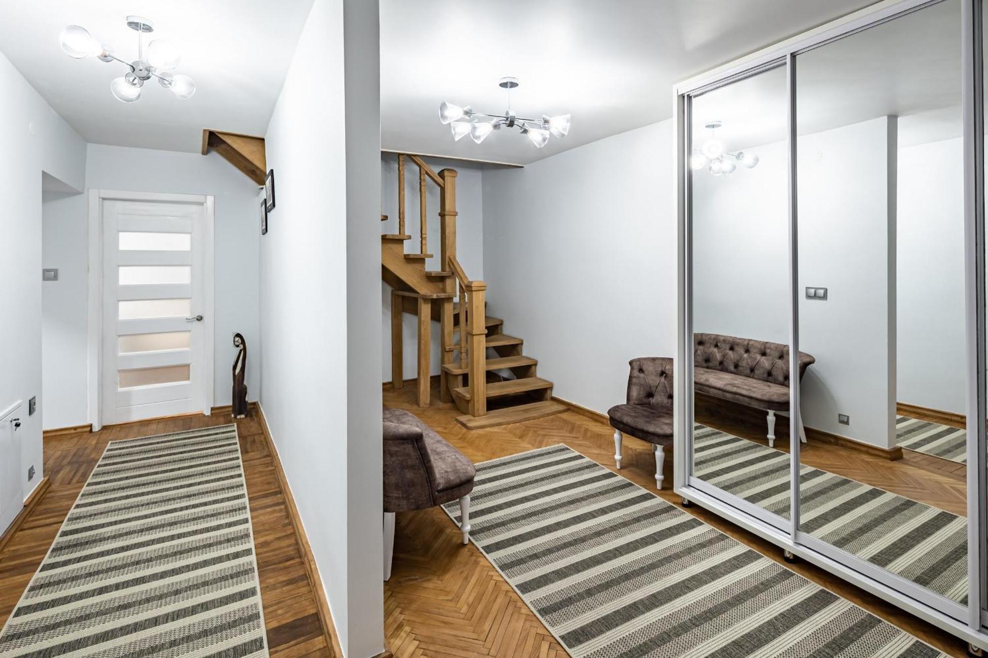 Romari Apartment Вірменська Lvov Exteriér fotografie